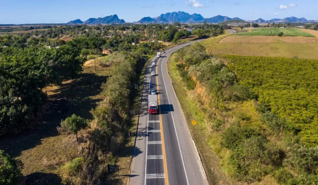 Novo contrato da BR-101 prevê 167 câmeras e 40 novas passarelas para pedestres