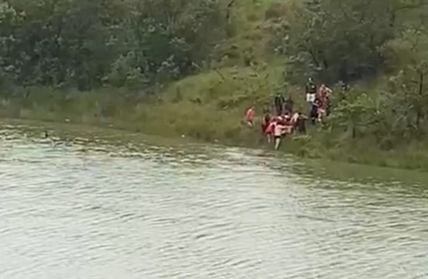 Adolescente de 15 anos morre afogado em lagoa de Aracruz