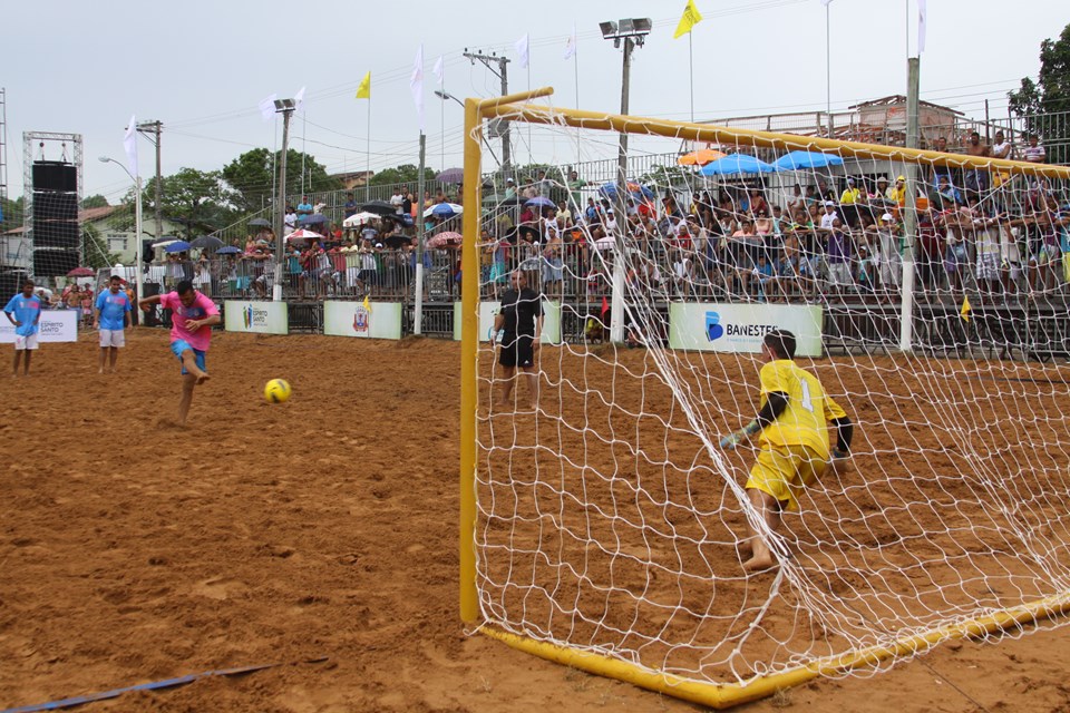 Aracruz estreia no Campeonato Capixaba de Seleções de futebol de areia 2025