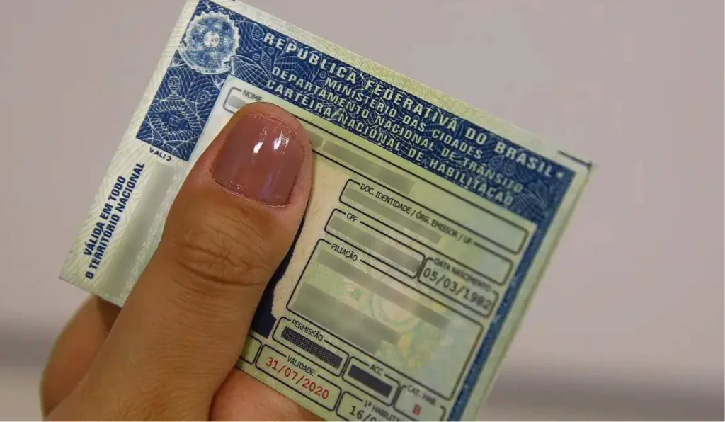 CNH sem autoescola: Lula autoriza avanço da proposta