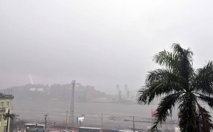 Espírito Santo recebe alertas de tempestade e chuva granizo
