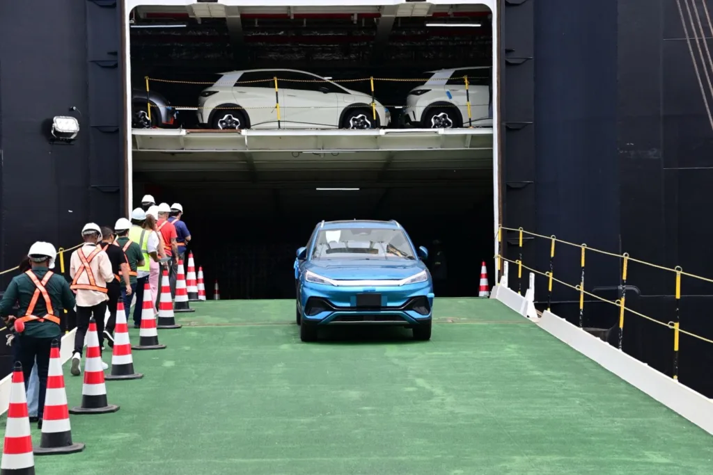 Portocel recebeu mais de 23 mil carros importados em 2025