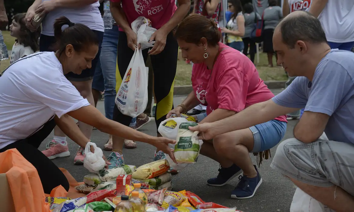Campanha Natal Sem Fome arrecada mais de 5 mil toneladas de alimentos