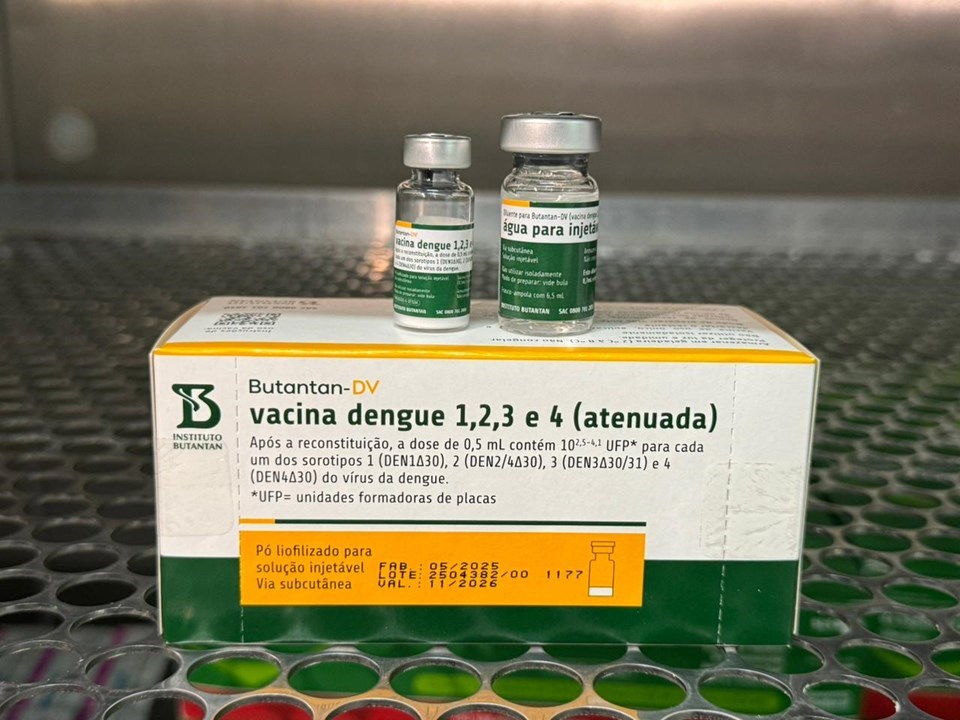 Espírito Santo recebe primeira remessa da vacina contra dengue do Butantan