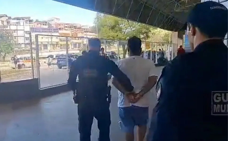 Foragido por furto em Aracruz é detido antes de viajar pela Guarda de Vitória