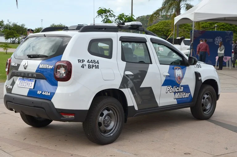 Tumulto, fuga e viatura levada: ação policial sai do controle em Aracruz