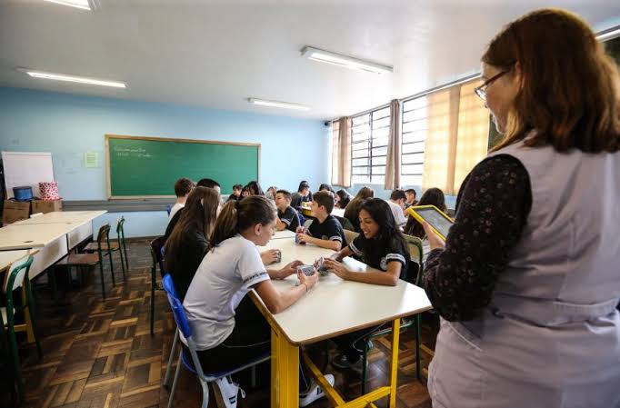 Prefeitura de Aracruz seleciona professores e pedagogos