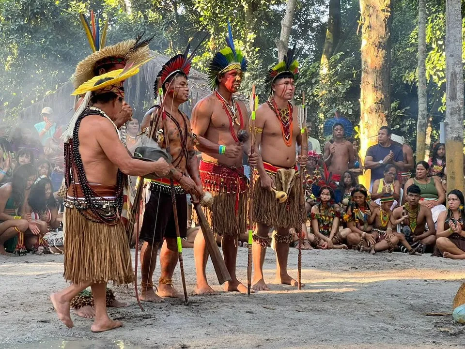 Com apoio da Suzano, indígenas de Aracruz de intercâmbio cultural na Bahia