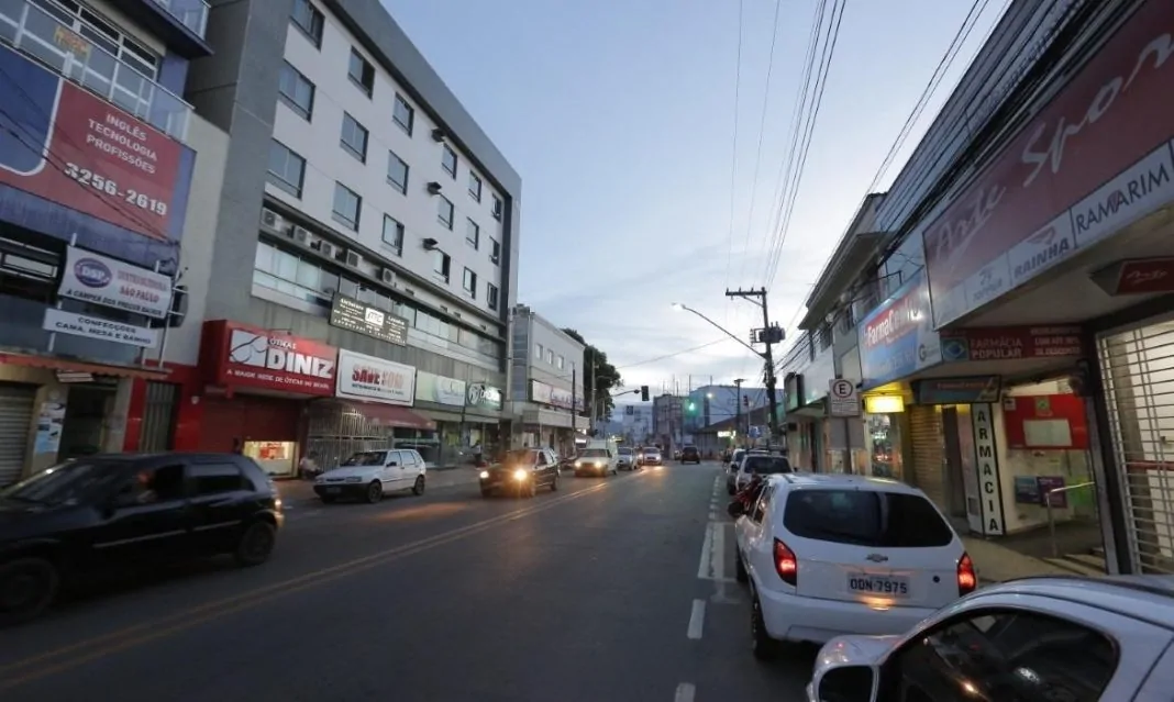 Aracruz busca em Baixo Guandu referência para implantação de estacionamento rotativo
