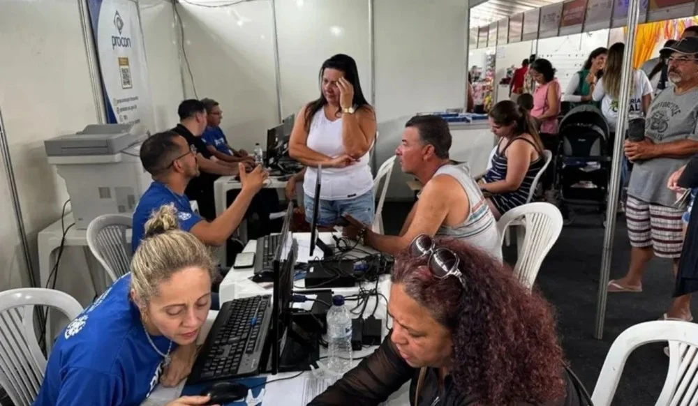 Ufes realiza mutirão até sábado para emissão do novo RG e negociação de dívidas